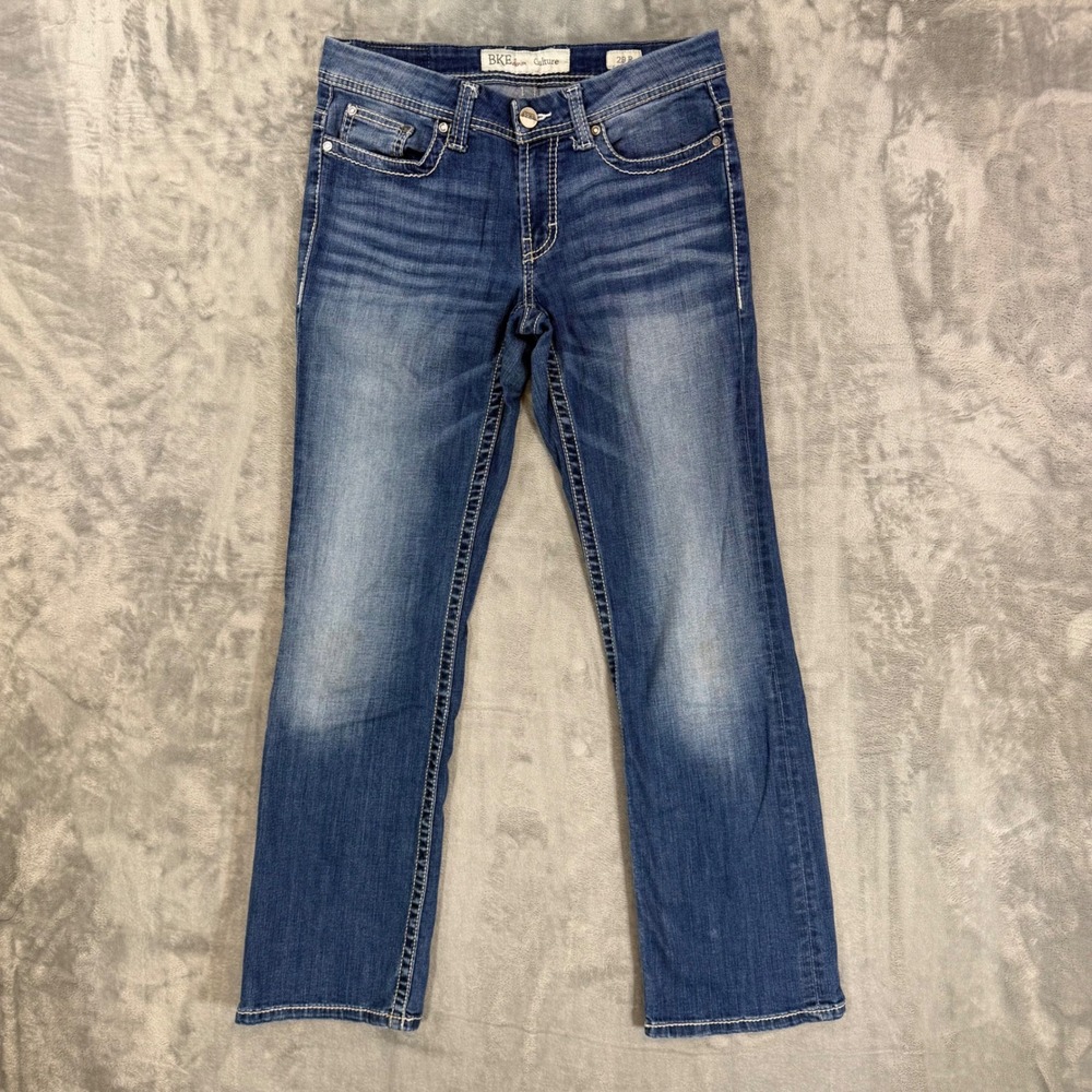 BKE Culture Straight Leg Jeans Womens Size 29 Blue Medium Wash Denim